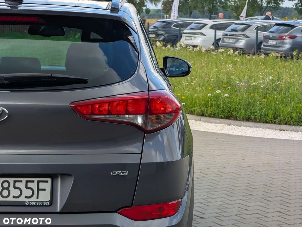 Hyundai Tucson 1.7 CRDI BlueDrive Style 2WD - 13