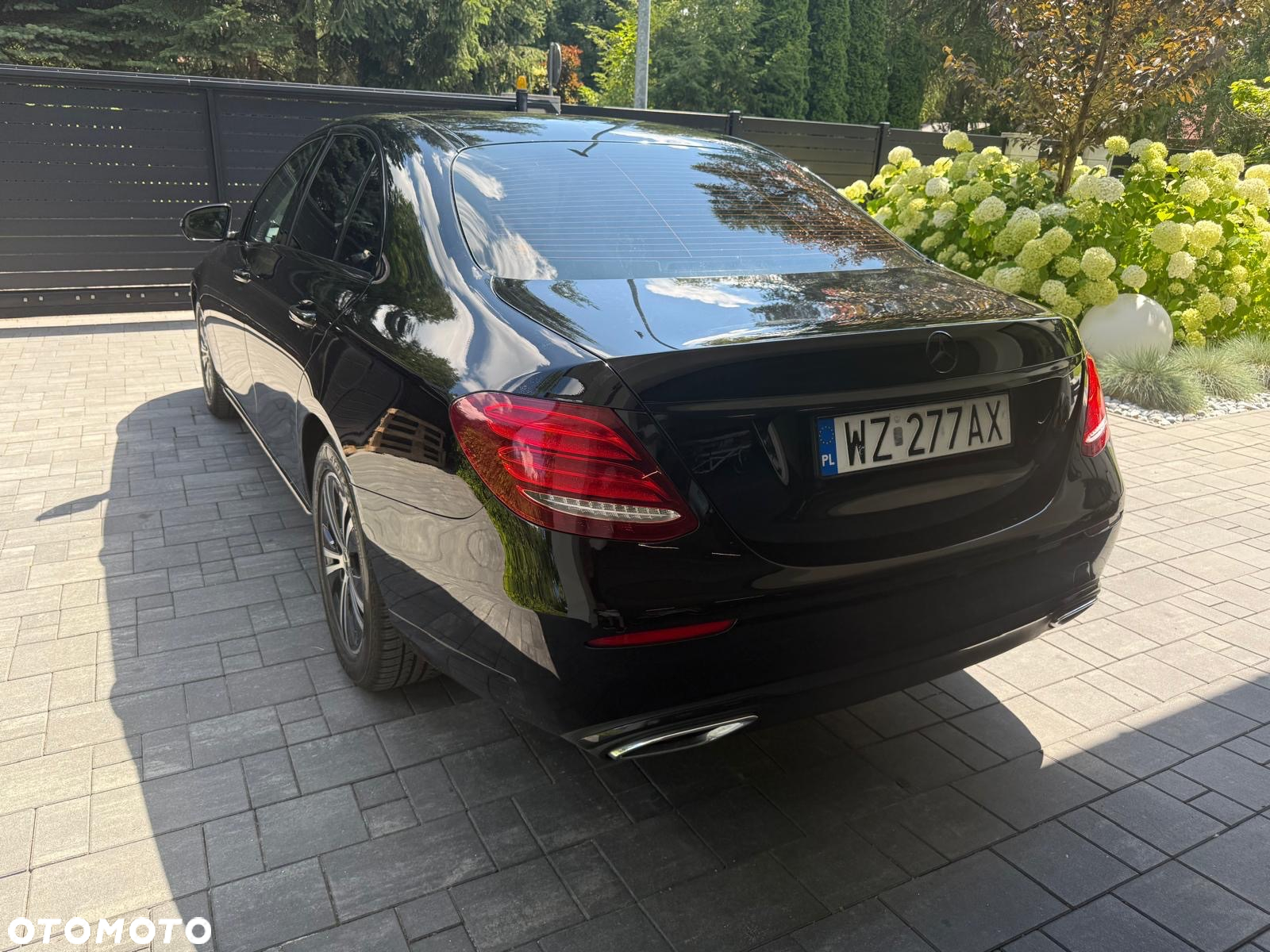 Mercedes-Benz Klasa E 220 d 4-Matic 9G-TRONIC - 5