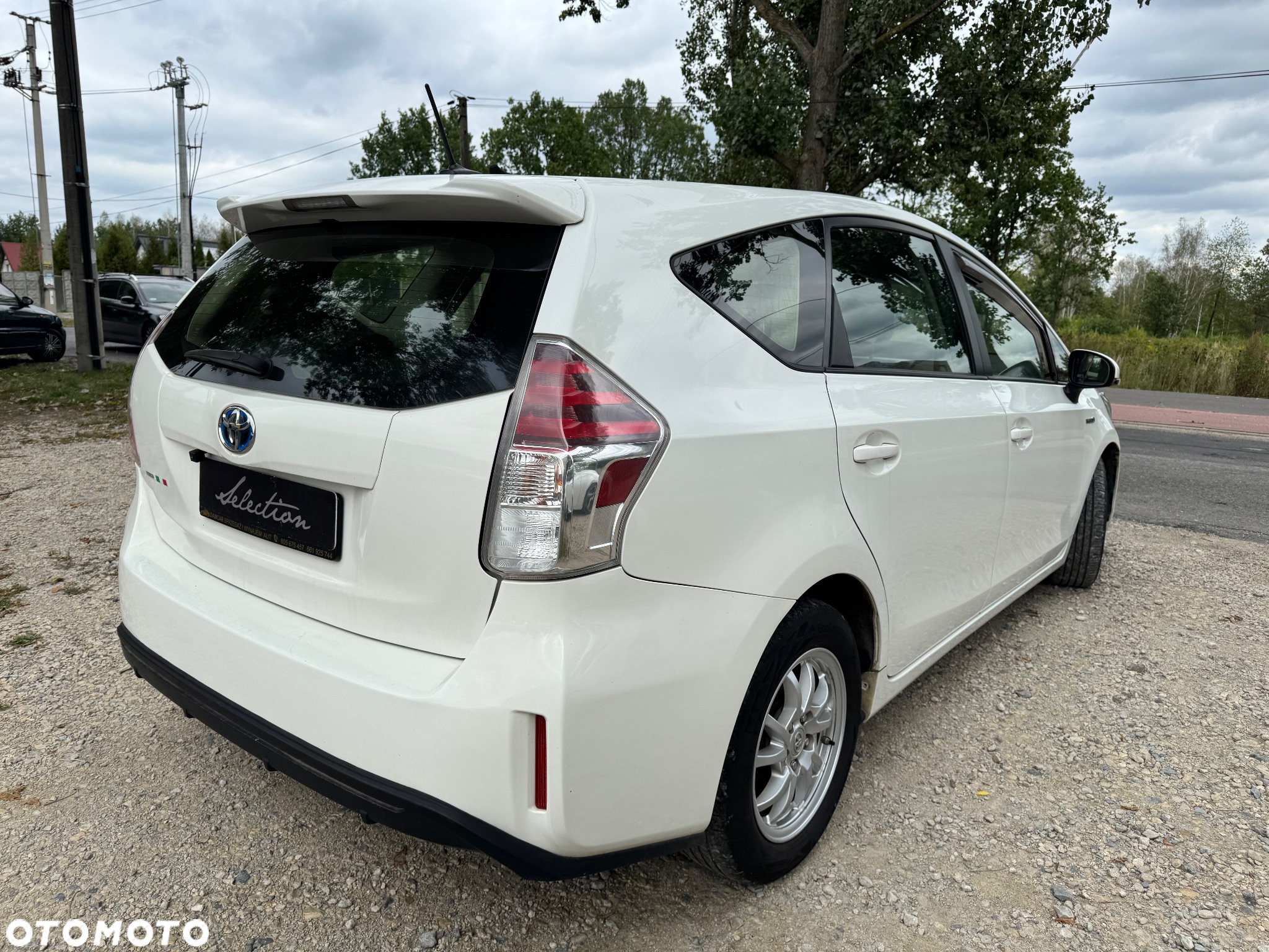 Toyota Prius+ (Hybrid) Comfort - 5
