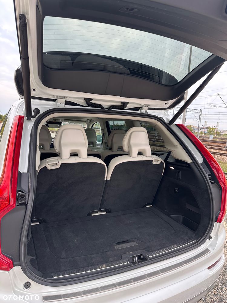 Volvo XC 90 T6 AWD Momentum - 17