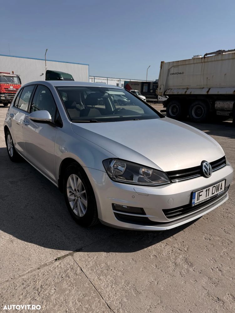 Volkswagen Golf 1.6 TDI DPF BMT DSG Comfortline - 2