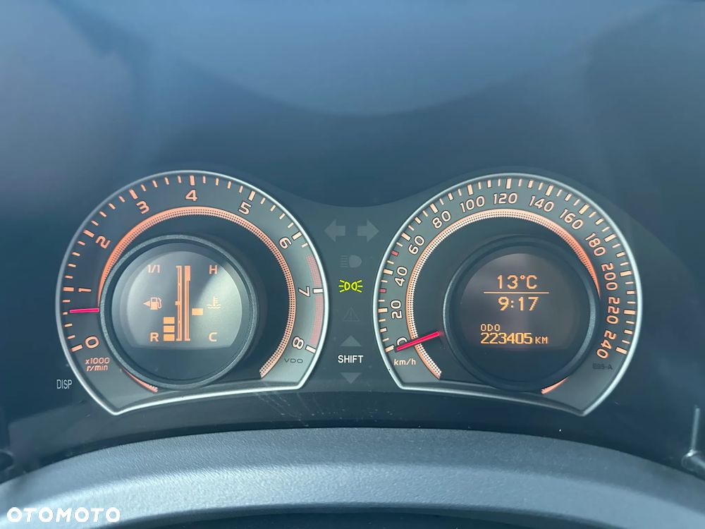 Toyota Auris 1.4 VVT-i Sol - 22