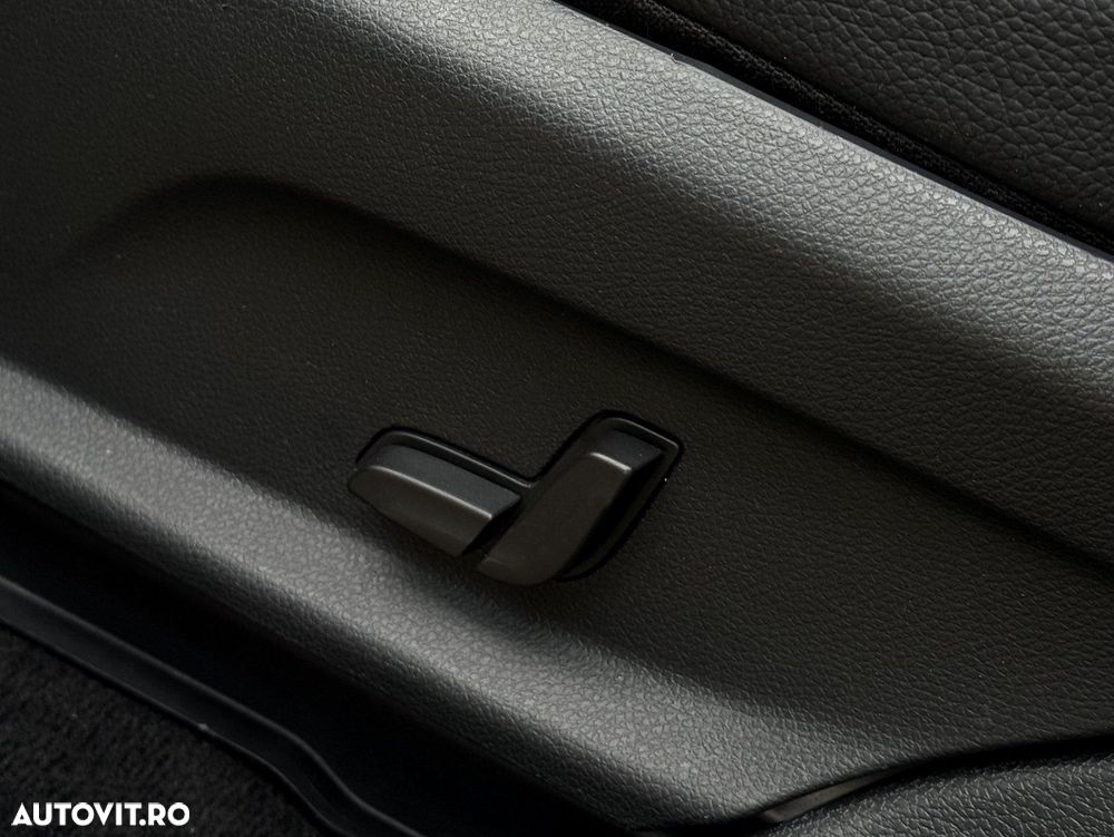 Mercedes-Benz GLC - 24