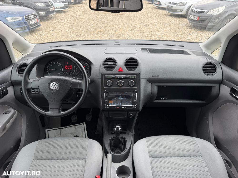 Volkswagen Caddy 2010 photo 2