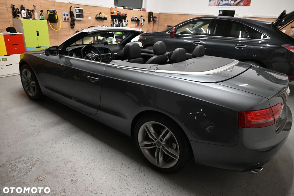 Audi A5 Cabrio 2.0 TFSI quattro S tronic - 24