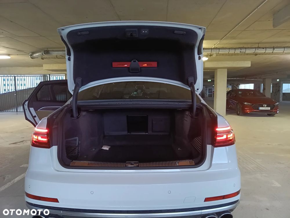 Audi S8 4.0 TFSI Quattro - 26