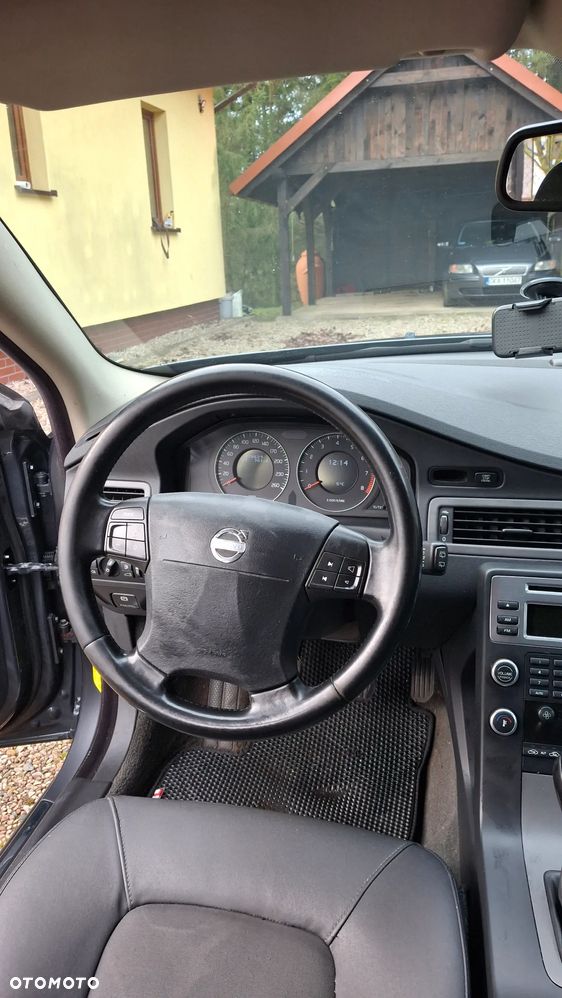 Volvo V70 2.0 - 8