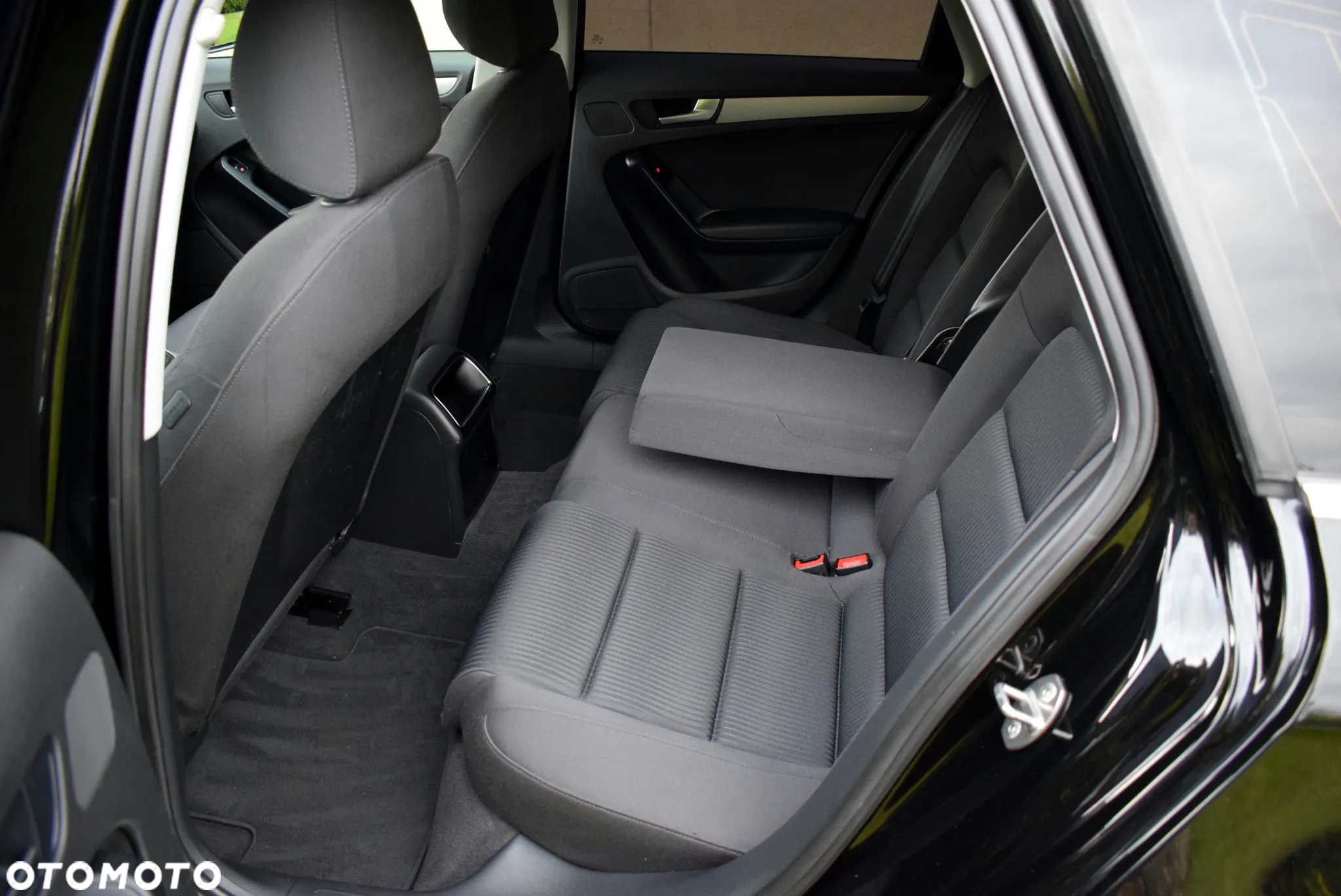 Audi A4 Avant 1.8 TFSI Attraction - 16