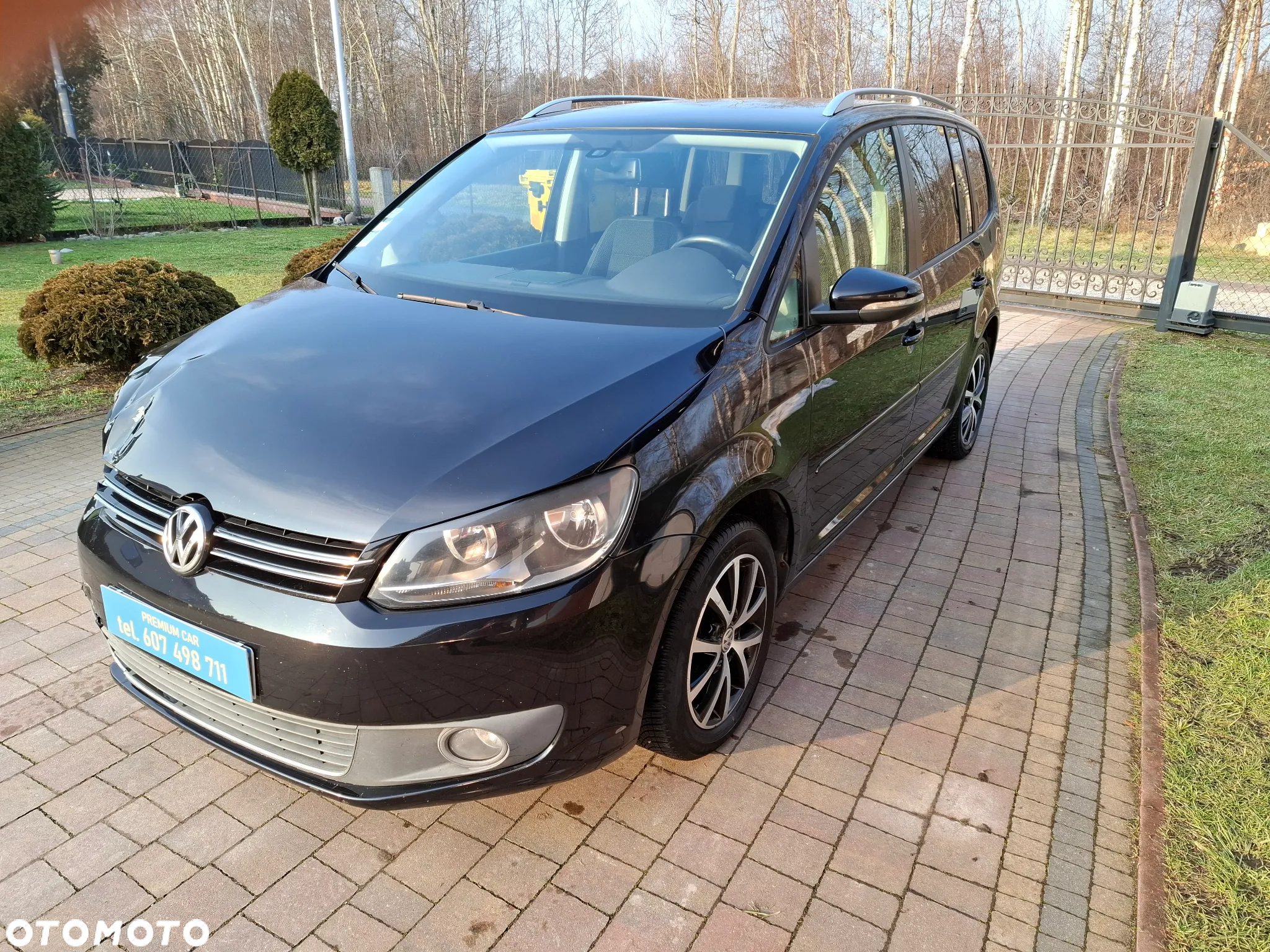 Volkswagen Touran - 16