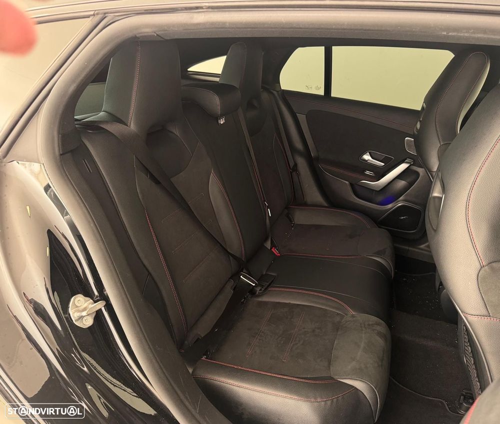 Mercedes-Benz CLA 250 - 23