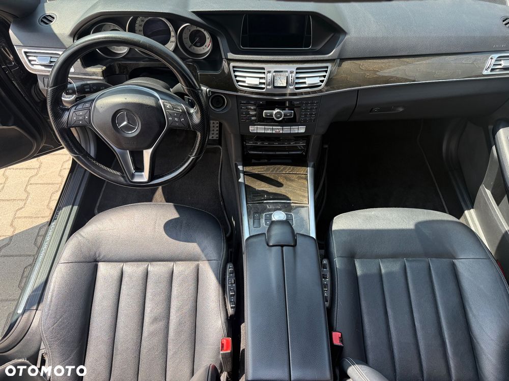 Mercedes-Benz Klasa E 250 CDI DPF BlueEFFICIENCY 7G-TRONIC Elegance - 18