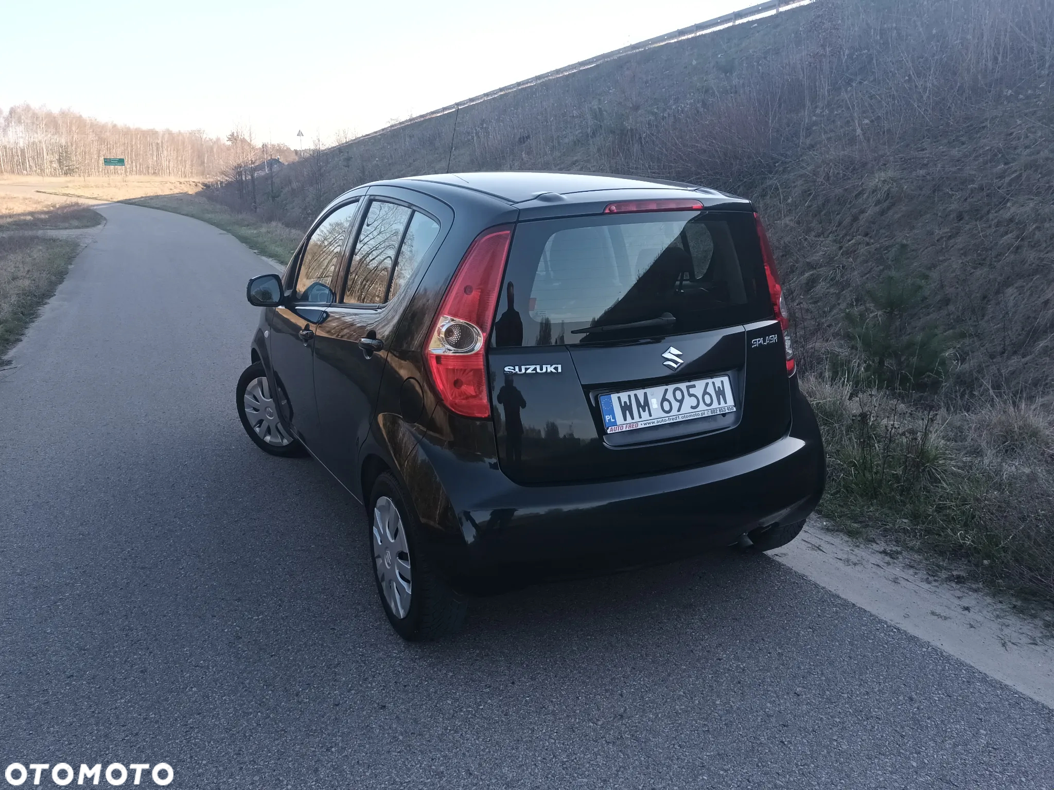Suzuki Splash 1.0 Club - 11