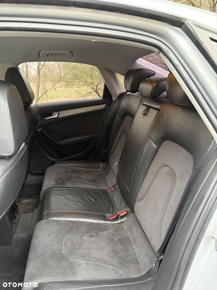 Audi A4 Limousine 2.0 TDI - 11