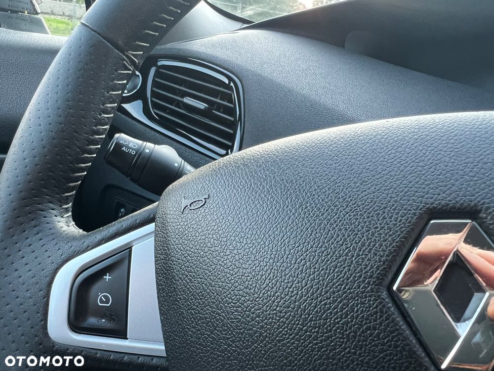 Renault Scenic 1.4 16V TCE Bose Edition - 28