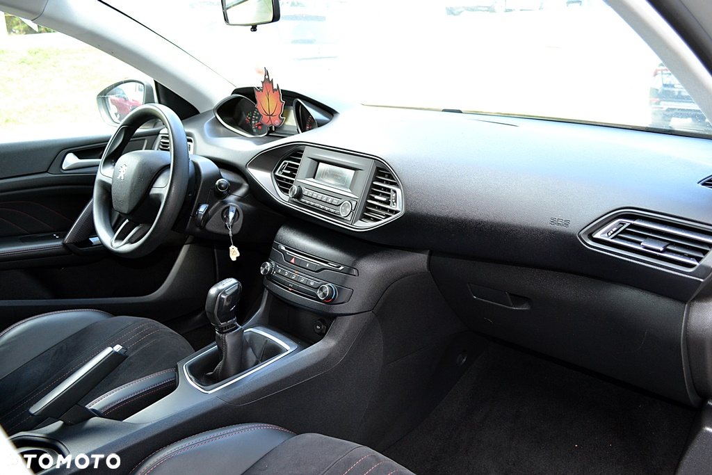 Peugeot 308 - 7