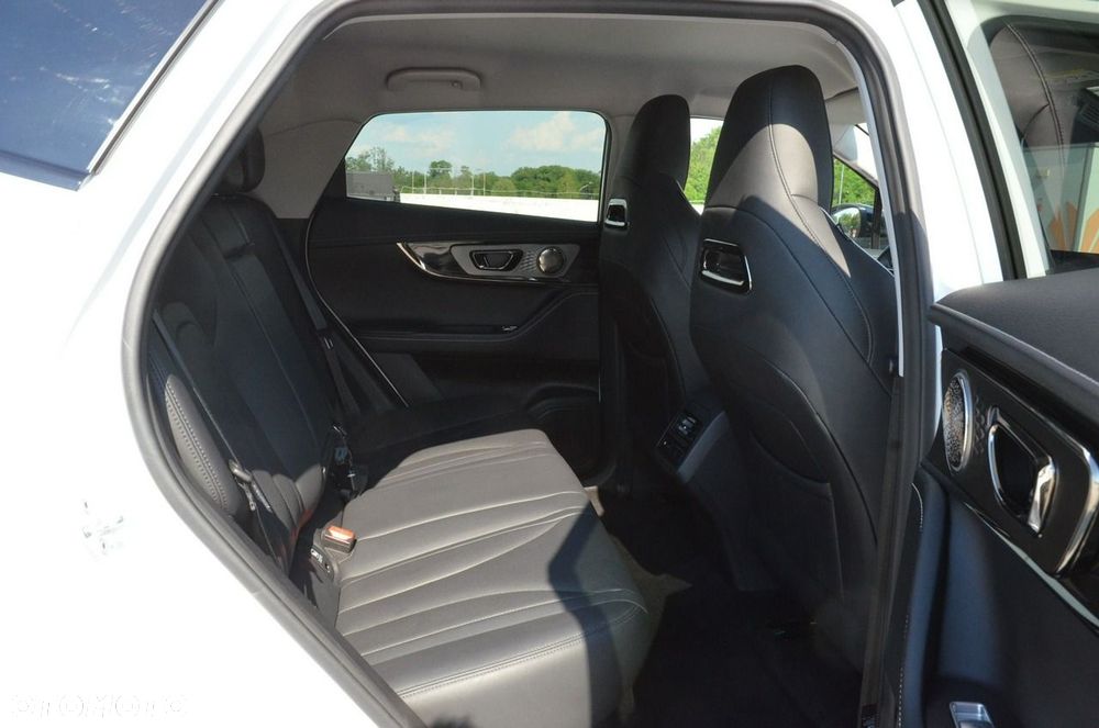 Omoda 5 1.6 T-GDI Comfort DCT - 33