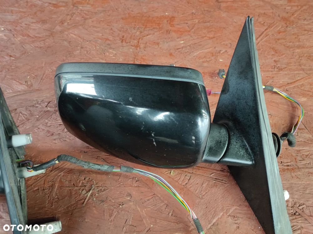 BMW E60 / E61 ORYGINALNE 2xLUSTERKA ZEWNĘTRZNE PRAWA STRONA EUROPA ELEKTRYCZNIE SKŁADANE, PODŚWIETLANE, FOTOCHROMATYCZNE, PODGRZEWANE 6-PIN O NR. 7 189 529 / 7 899 281 OEM - 13