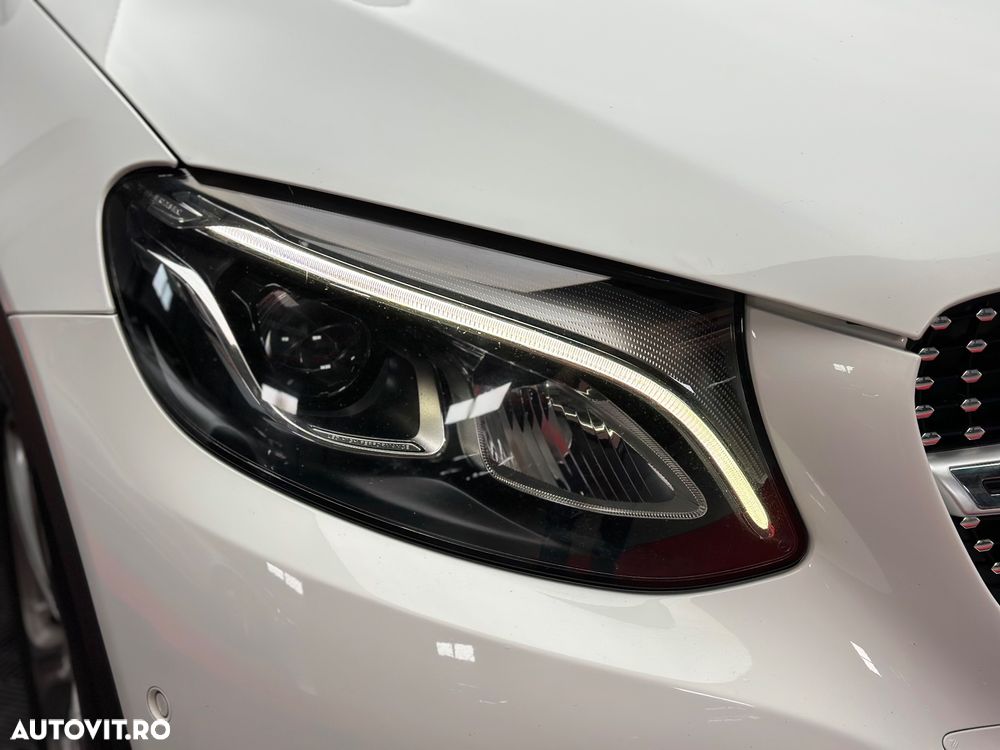 Mercedes-Benz GLC - 36