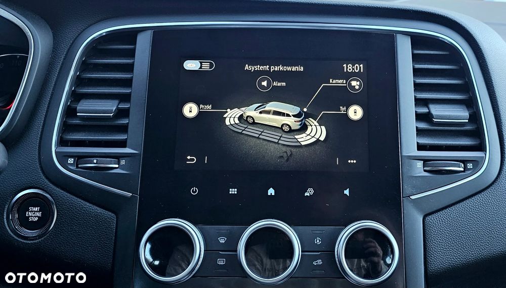 Renault Megane 1.5 Blue dCi Intens - 31