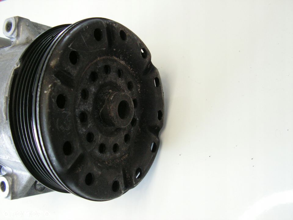 COROLLA VERSO 1,6 1,8 VVTI SPRĘŻARKA KLIMATYZACJI - 4