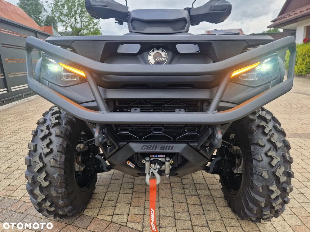 Can-Am Outlander Max - 8