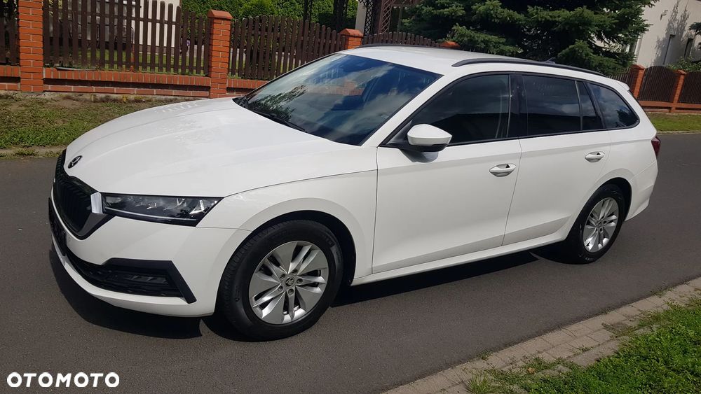Skoda Octavia 2.0 TDI Edition Plus - 5