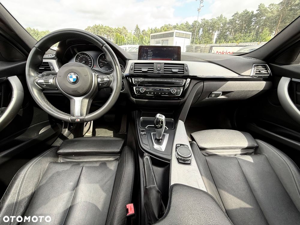 BMW Seria 3 320d M Sport Shadow sport - 13