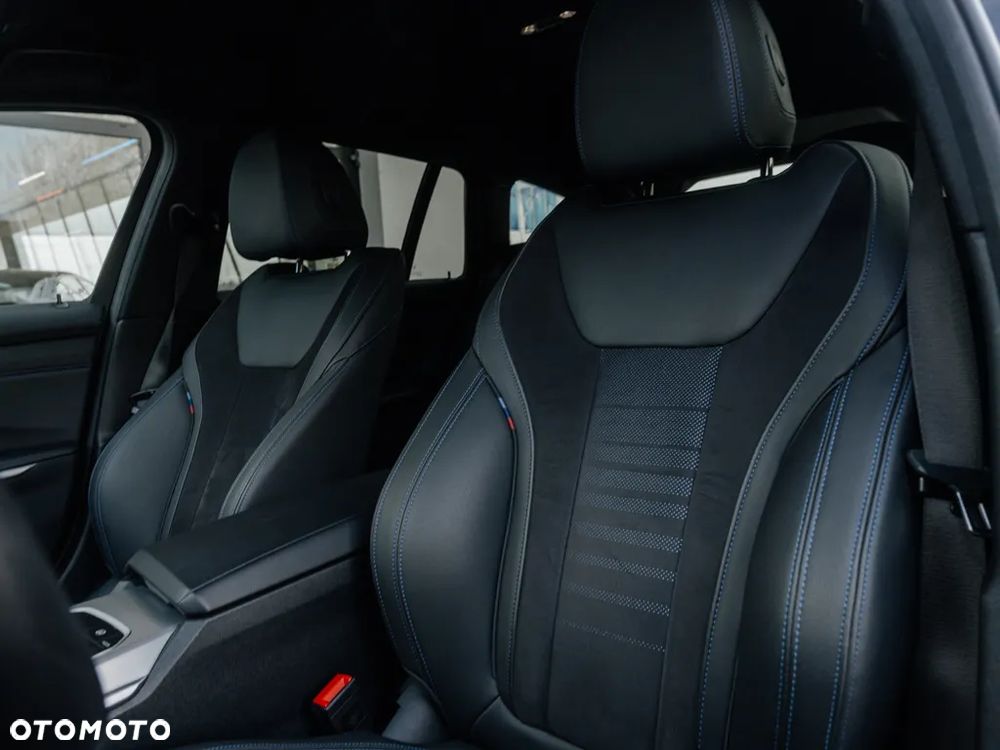 BMW Seria 3 320d xDrive M Sport - 12