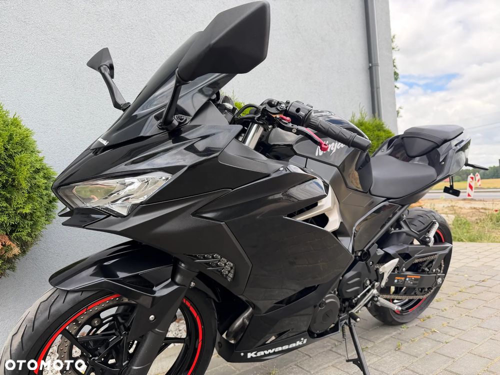Kawasaki Ninja 400 - 39