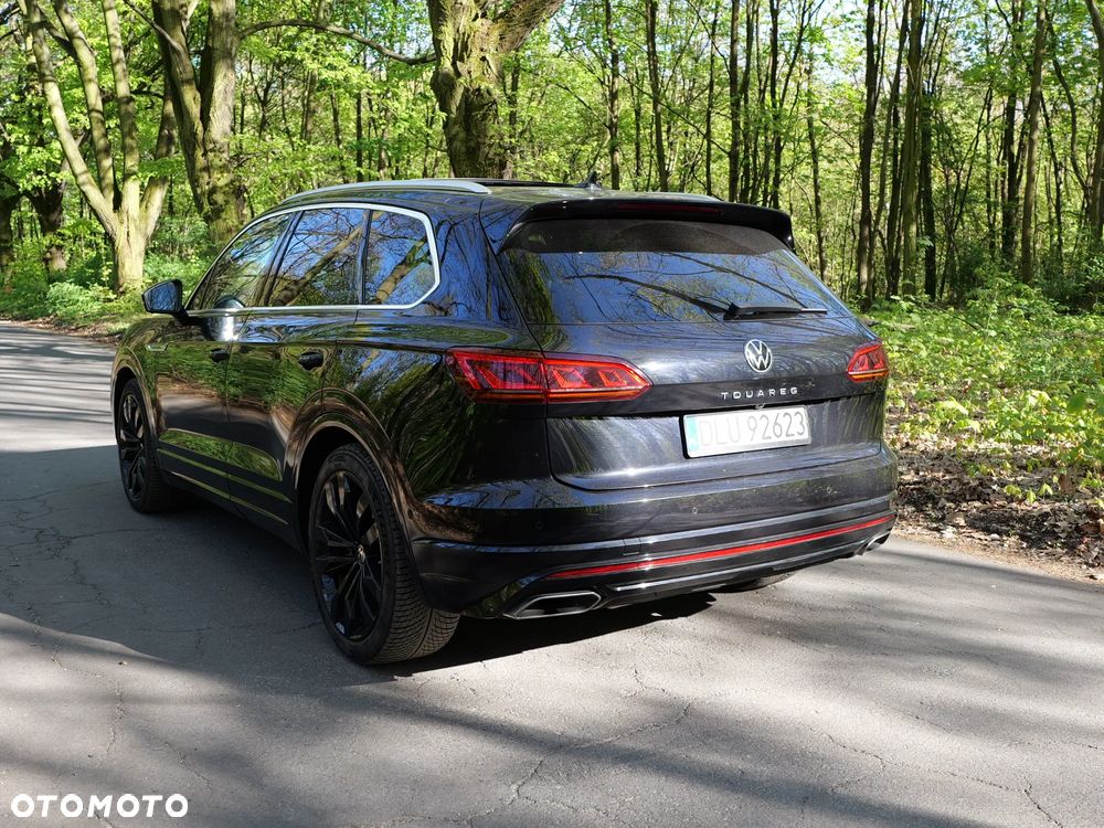 Volkswagen Touareg 4.0 V8 TDI SCR 4Mot R-Line - 11