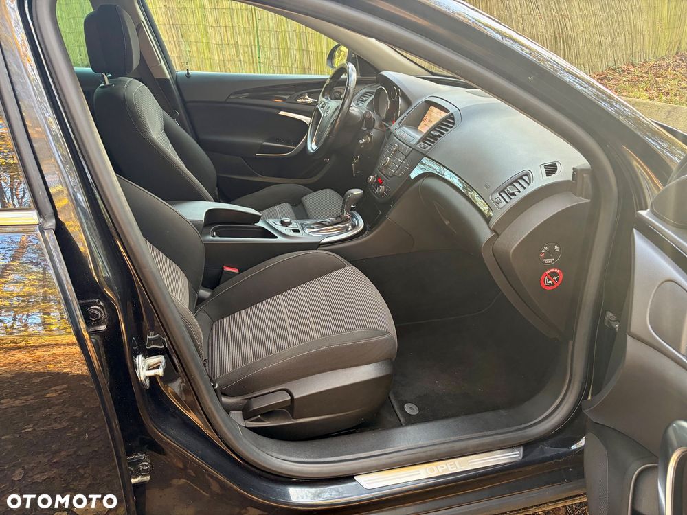 Opel Insignia - 29