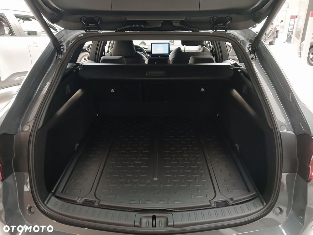 Toyota Corolla 1.8 Hybrid Style - 28