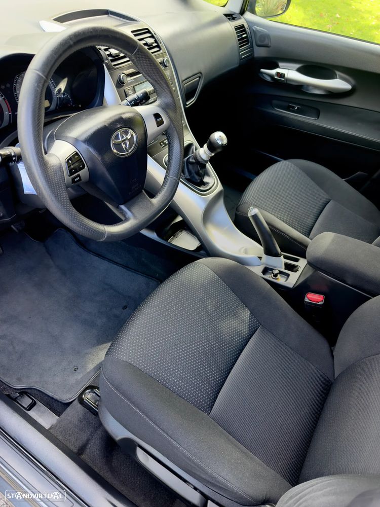Toyota Auris 1.4 D-4D ACtive+VSC 110g - 20
