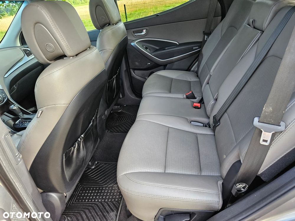 Hyundai Santa Fe - 20