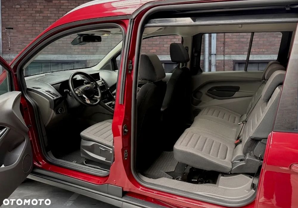 Ford Tourneo Connect Grand - 6