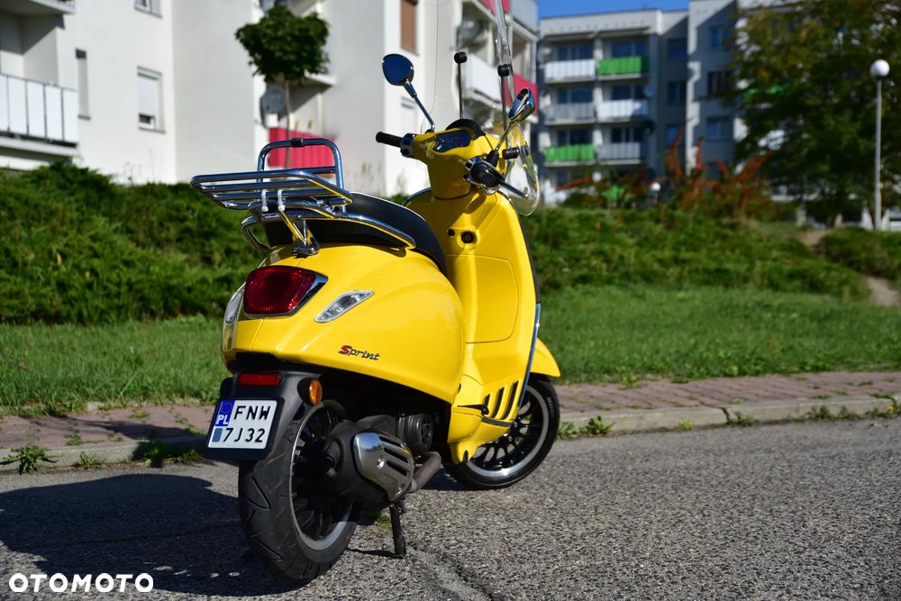 Vespa Sprint - 25