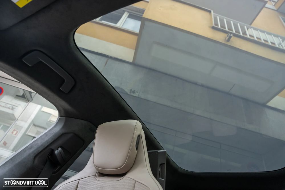 Porsche Taycan Sport Turismo GTS - 19