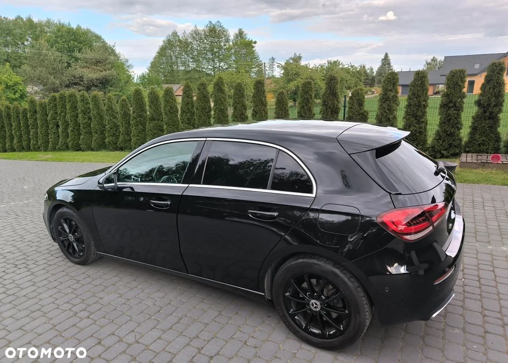 Mercedes-Benz Klasa A 220 4-Matic Progressive 7G-DCT - 3