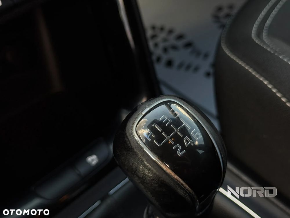 Kia Ceed 1.6 GDI L - 21