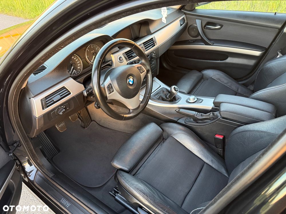BMW Seria 3 320d DPF - 15
