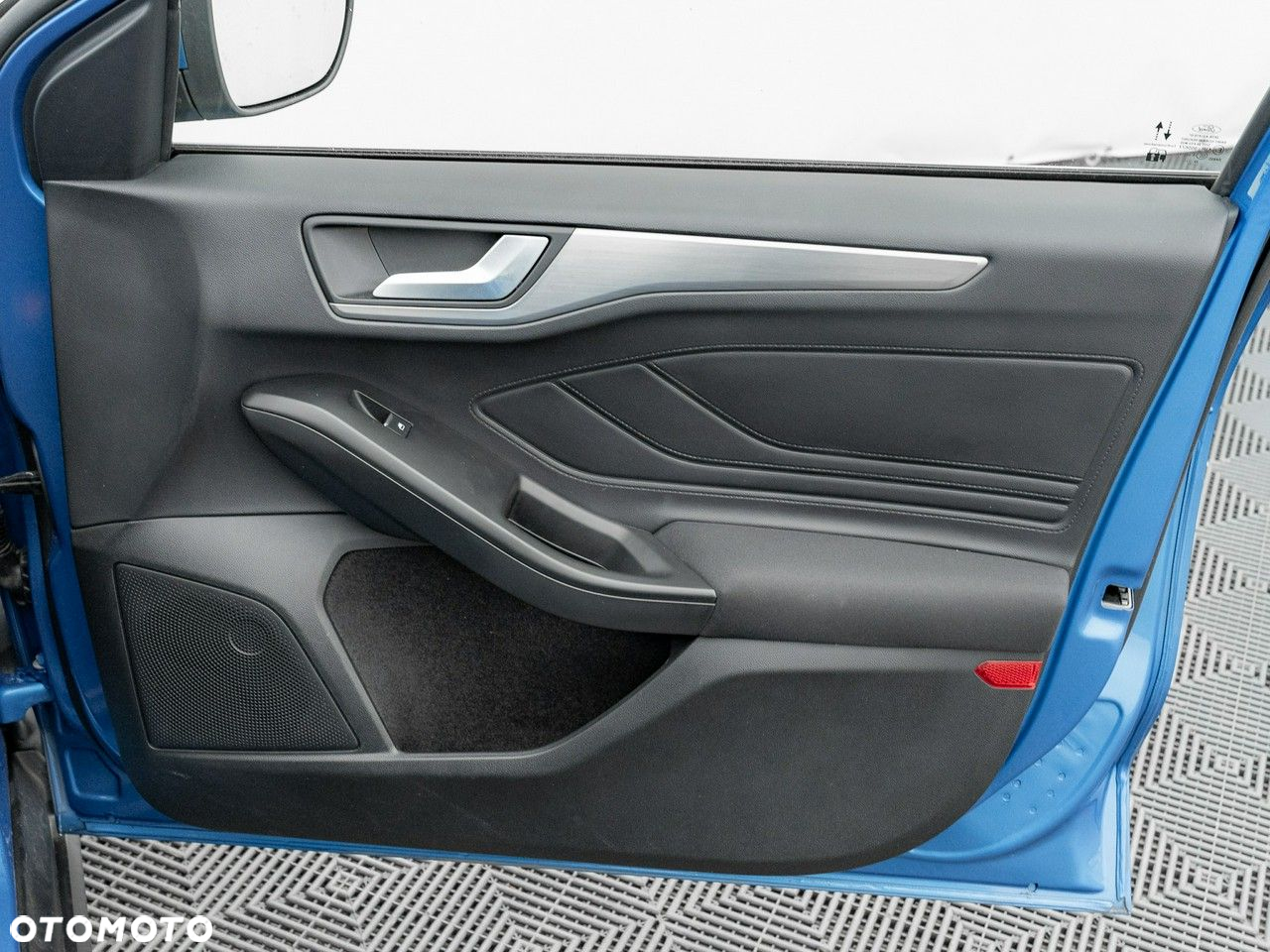 Ford Focus 1.0 EcoBoost Titanium - 33