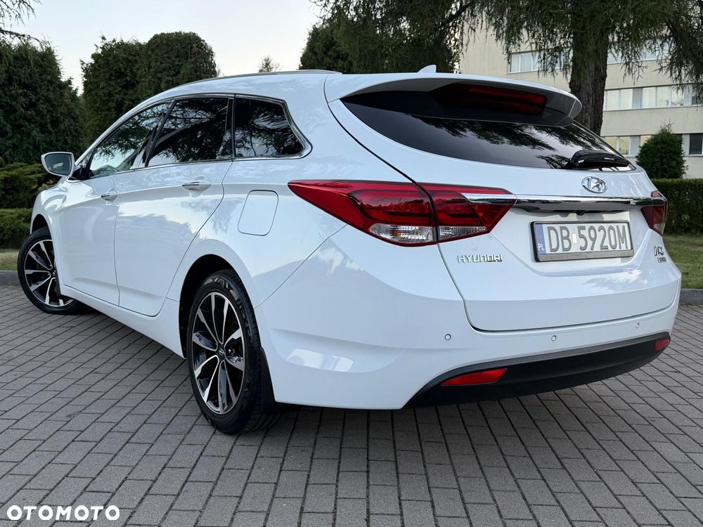 Hyundai i40 Kombi 1.7 CRDi Trend - 28