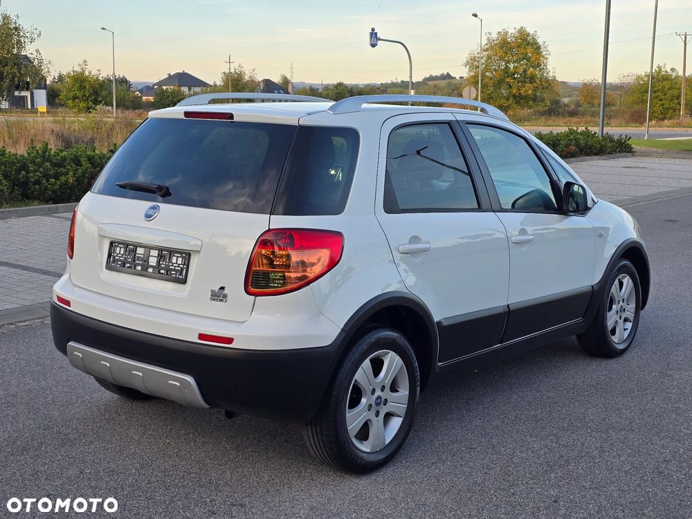 Fiat Sedici 1.6 16V 4x4 Luxury - 4