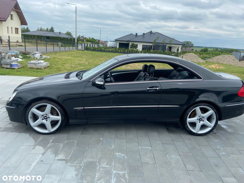 Mercedes-Benz CLK - 2