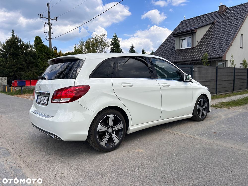 Mercedes-Benz Klasa B 250 UrbanStyle Edition - 5