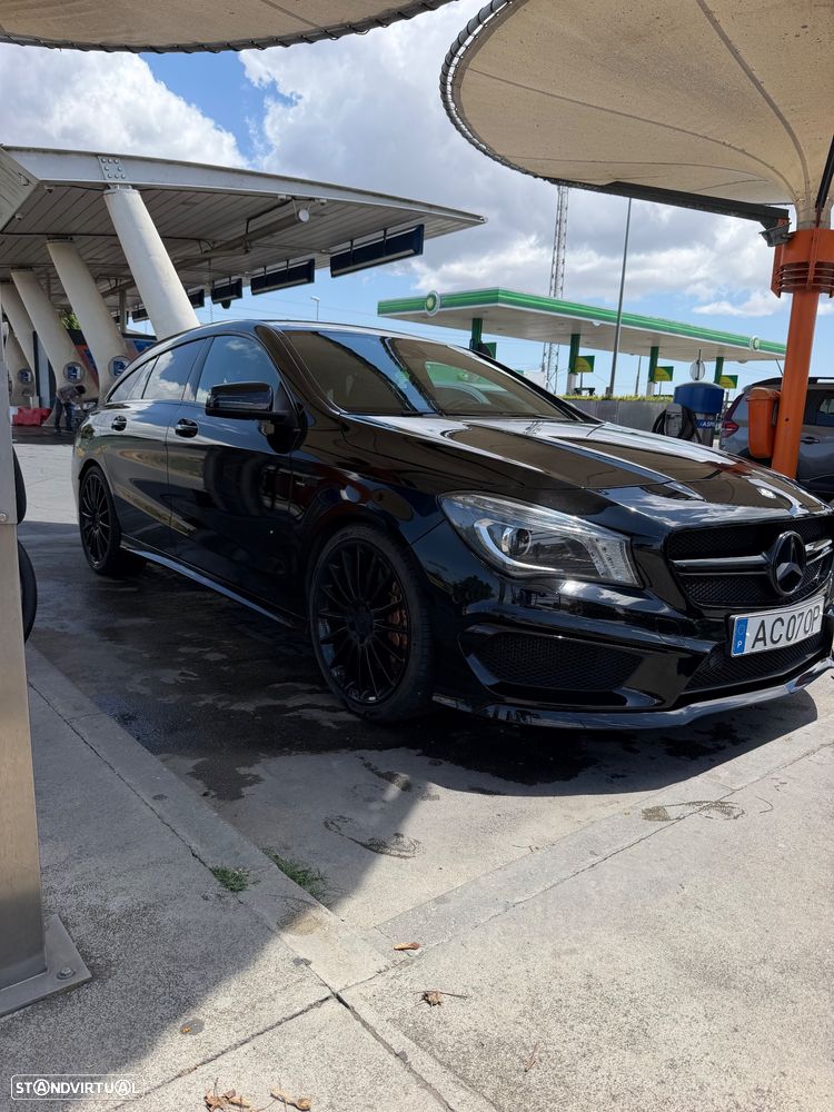 Mercedes-Benz CLA 45 AMG 4Matic Speedshift 7G-DCT - 11