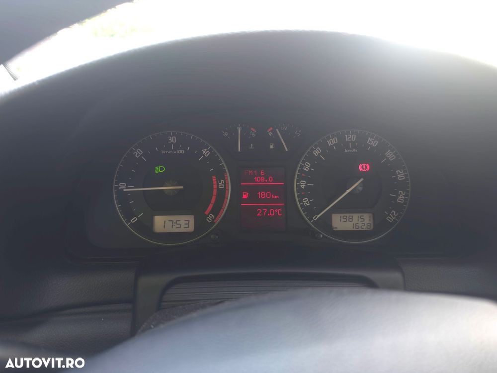 Skoda Superb 1.9TD Ride - 4