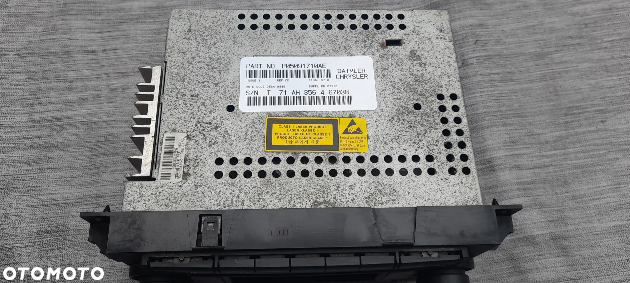 Dodge Magnum chrysler 300c Panel KLIMATYZACJI P04596494AF 28009829 RADIO P05091710AE CDM M64.6 356467038 Włącznik świateł 04602349ad l00203af Ramka zegarek 058600-3091 04602385ac - 5