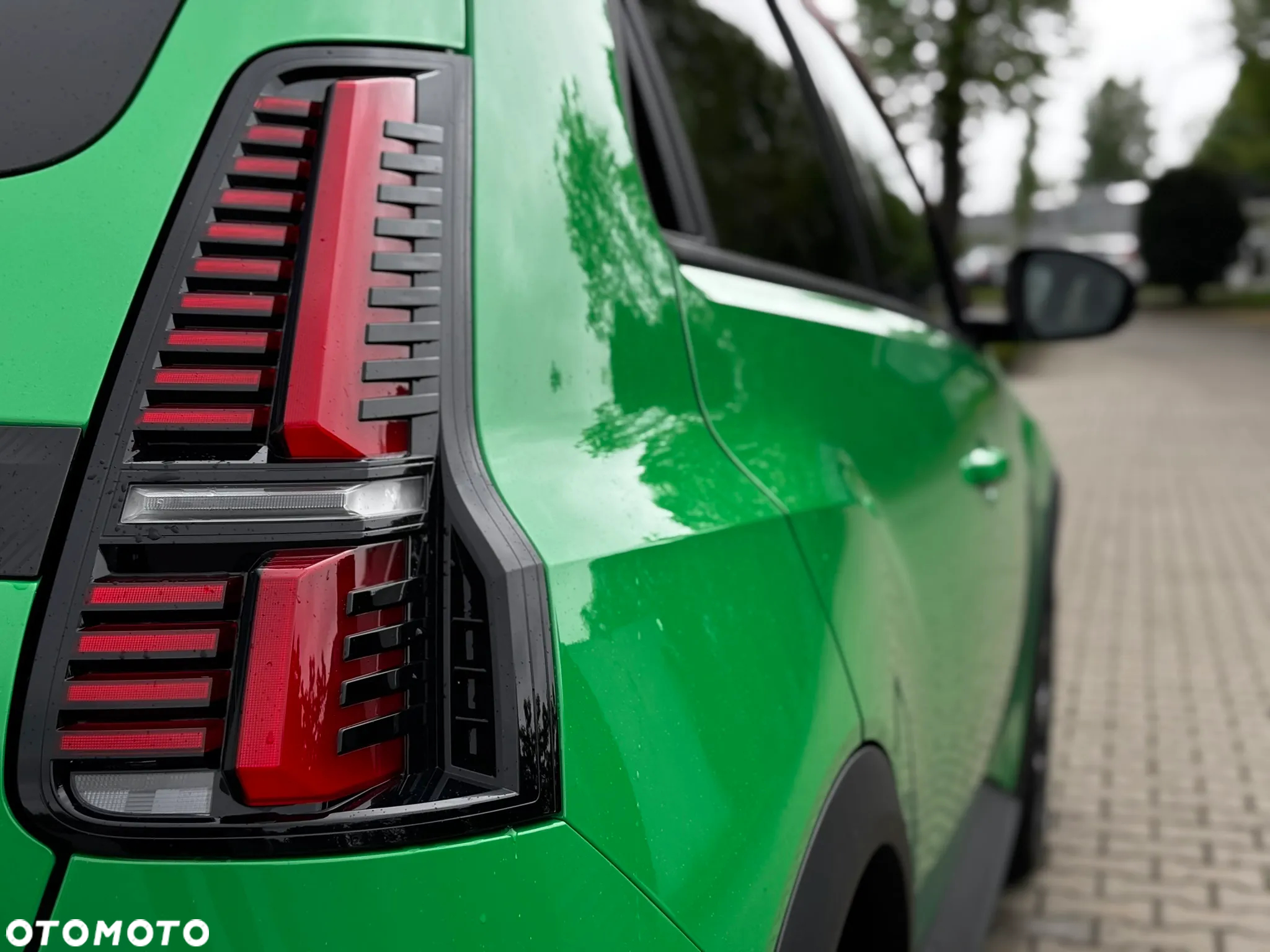 Renault 5 52kWh Comfort Range Techno - 17