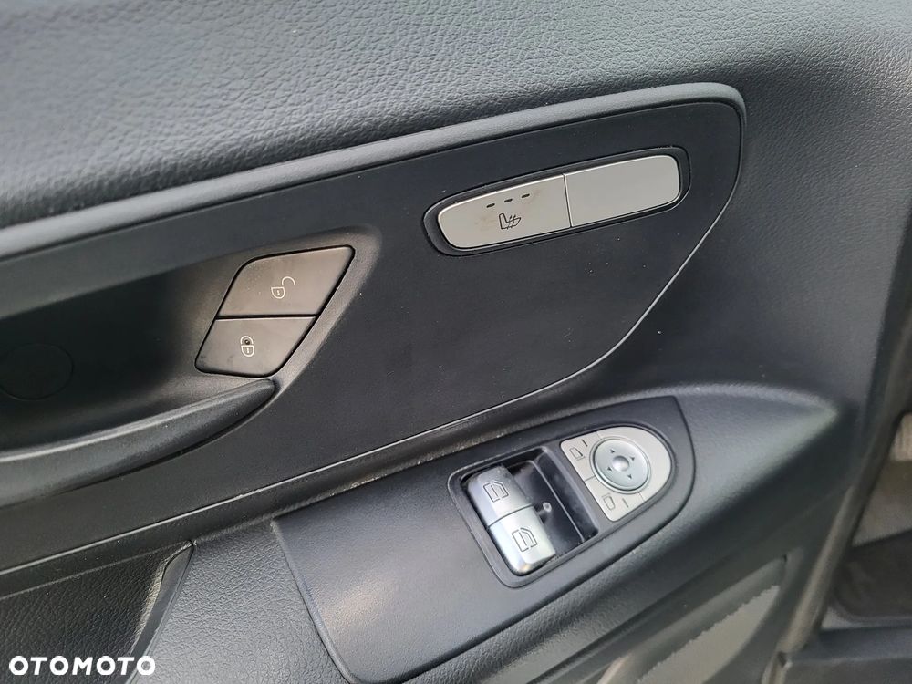 Mercedes-Benz Vito - 15